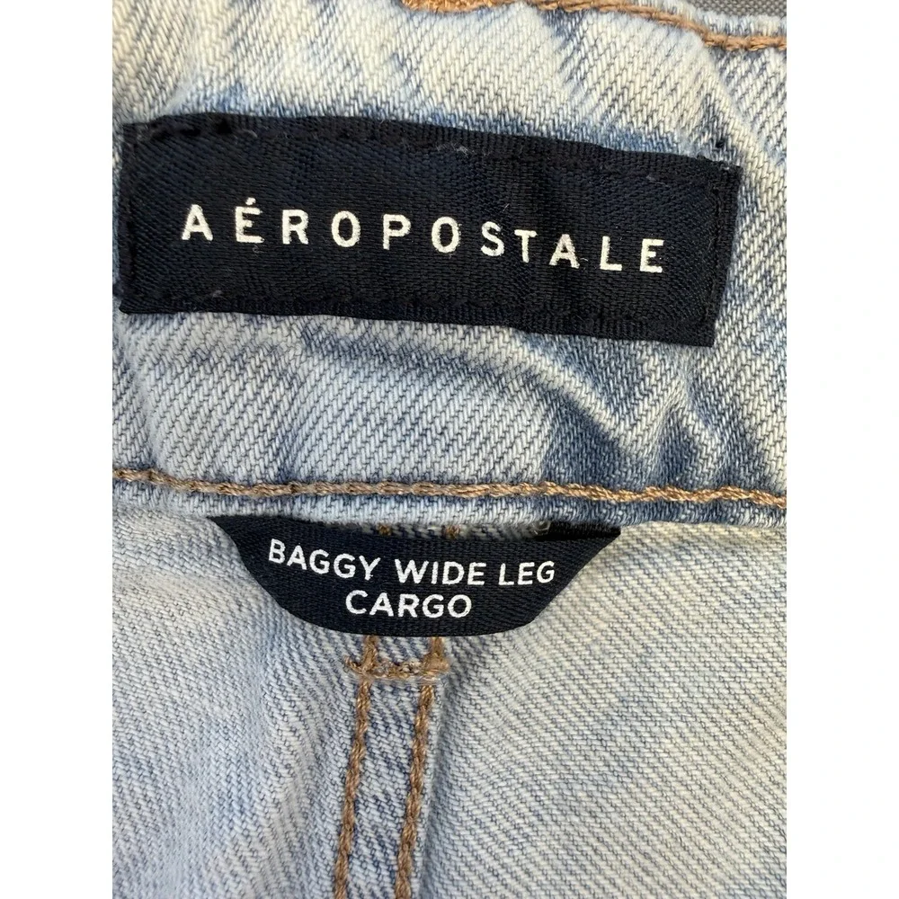 Aeropostale Women's S (2S) Lt.  Wash Blue Denim Baggy Cargo Jeans Wide‎ Leg 90s